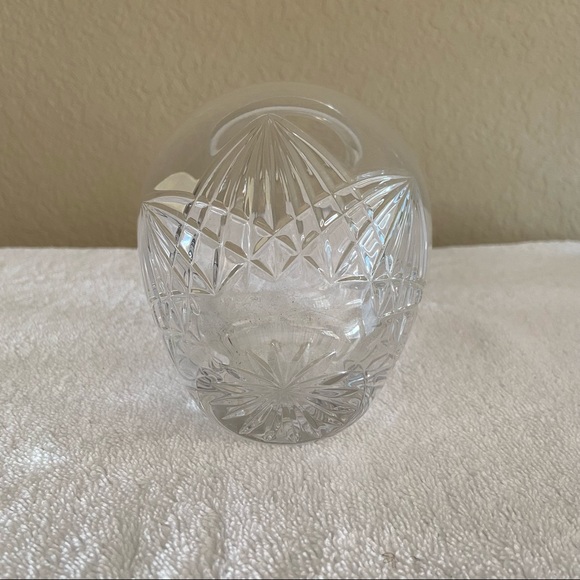 Atlantis Crystal Vase - Picture 2 of 4